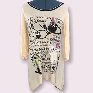 Y2K spooky szn flow tee